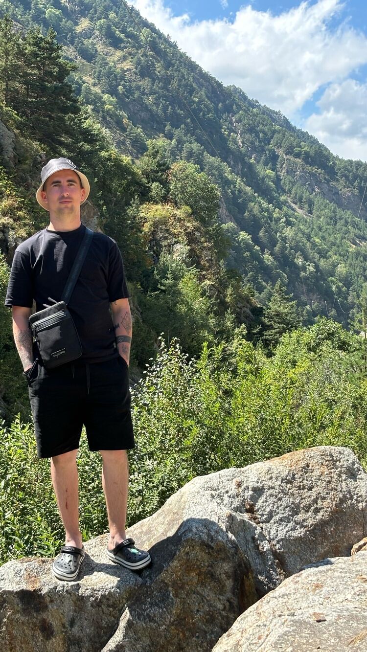  ,   , 28 ,   