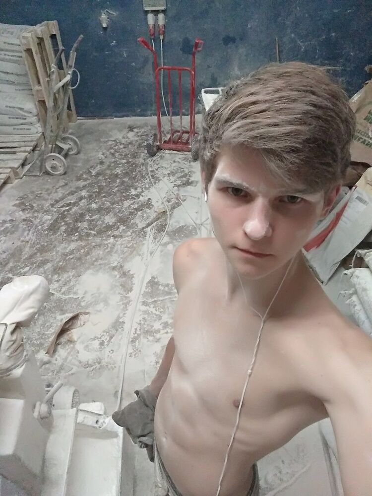  10313057  , 27 ,    Szubin