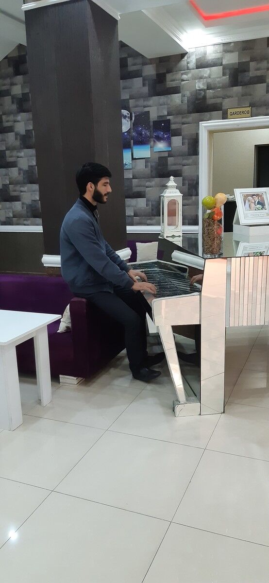 ���� 18580297 ������� Novruz, 36 ���, ���� ���������� � ����