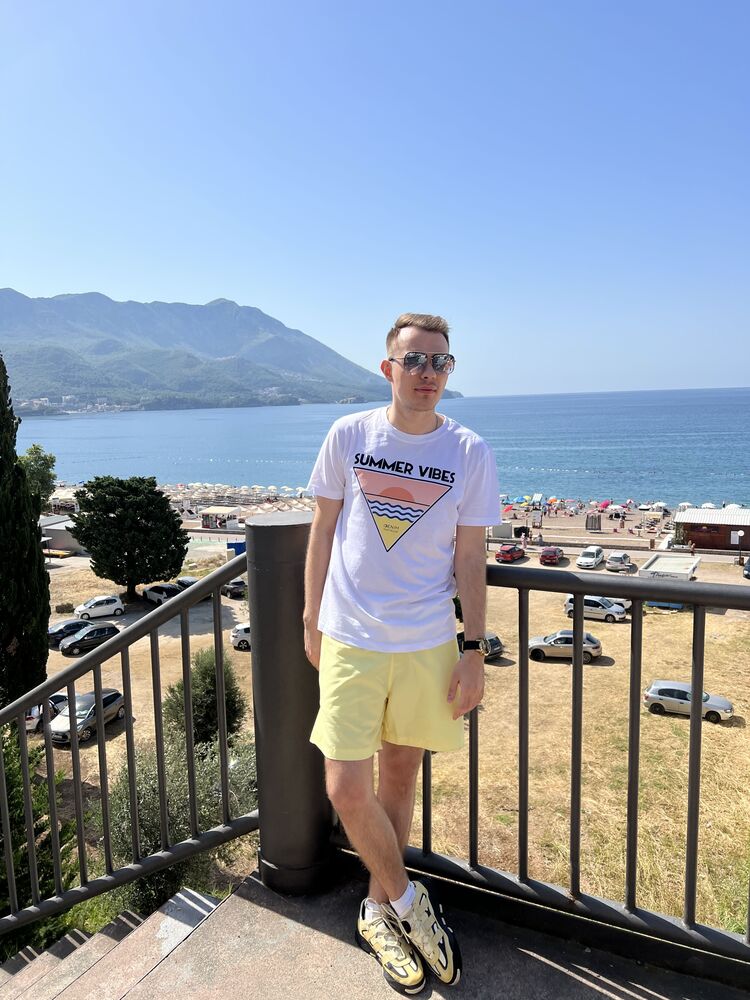 Budva,   , 28 ,   ,   