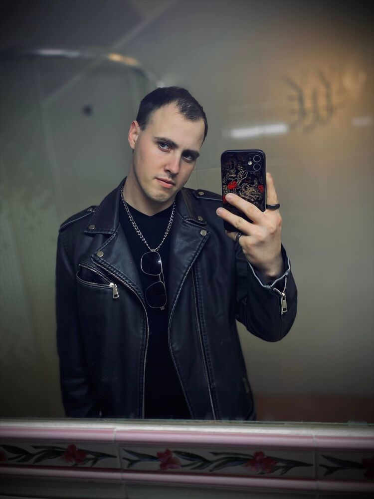 ���� 56190077 ����� Nikolay, 22 ����, ���� ���������� � ��������