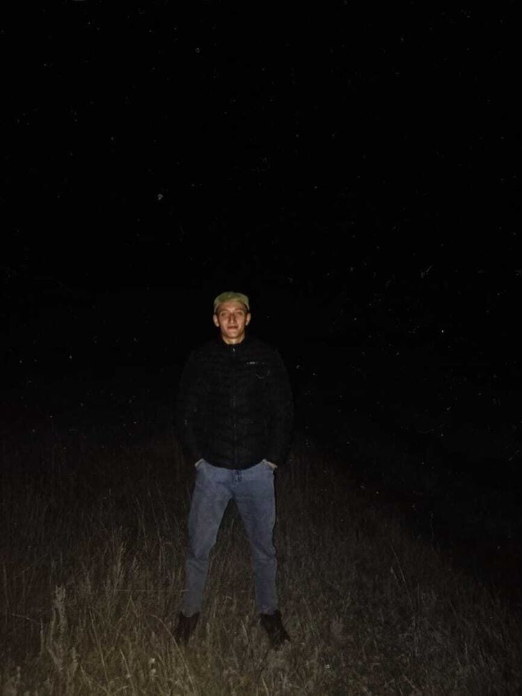  40319127  , 24 ,    