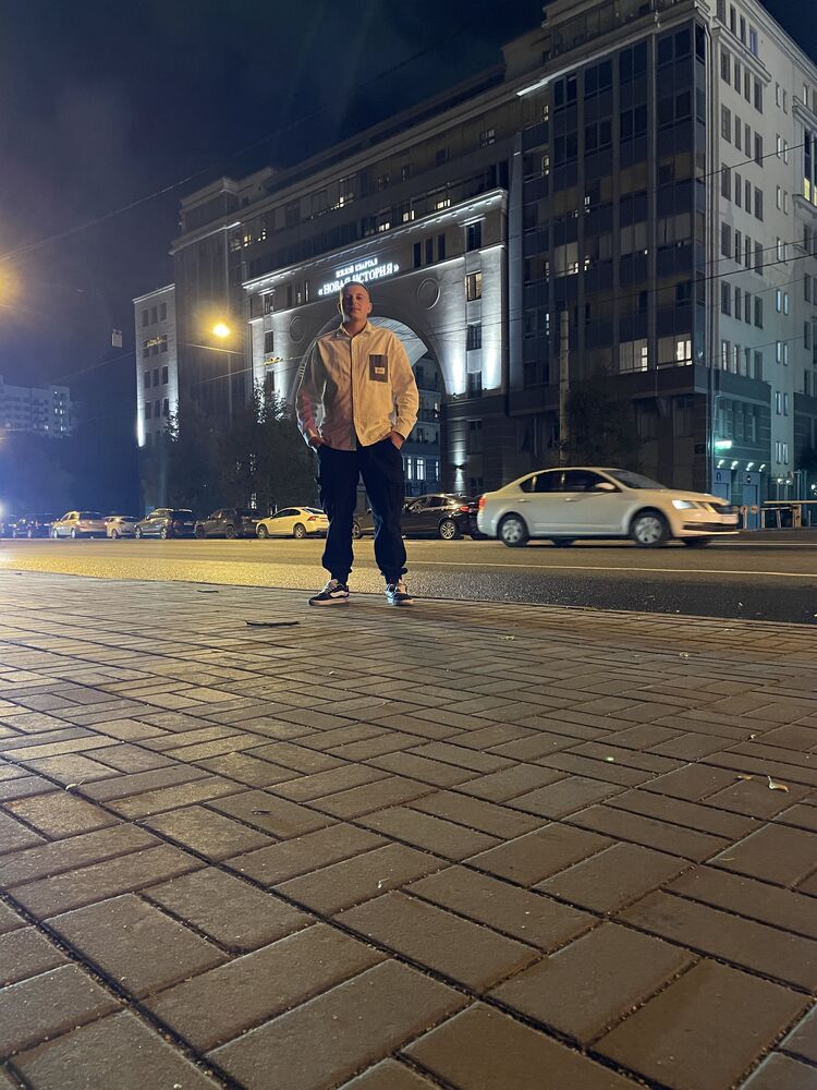  54134687  , 22 ,    -