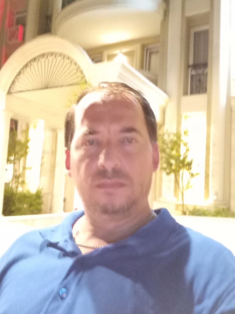  47061127  Mehmed, 48 ,    