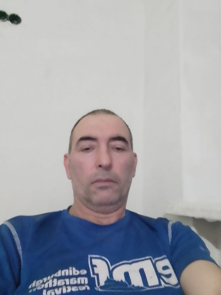  51074167  M, 51 ,    