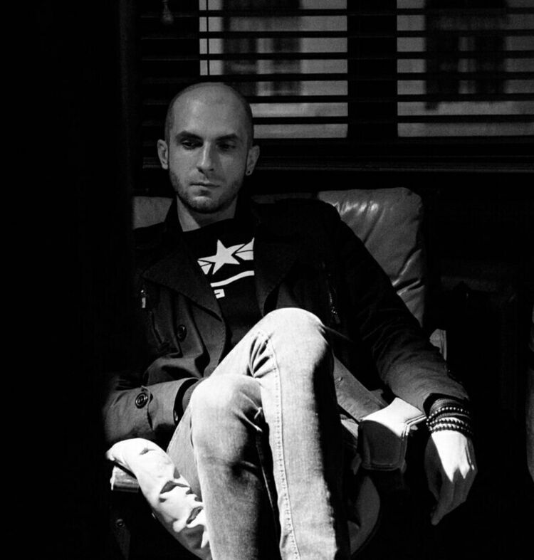 ���� 23185297 ������� ������, 32 ����, ���� ���������� � ������