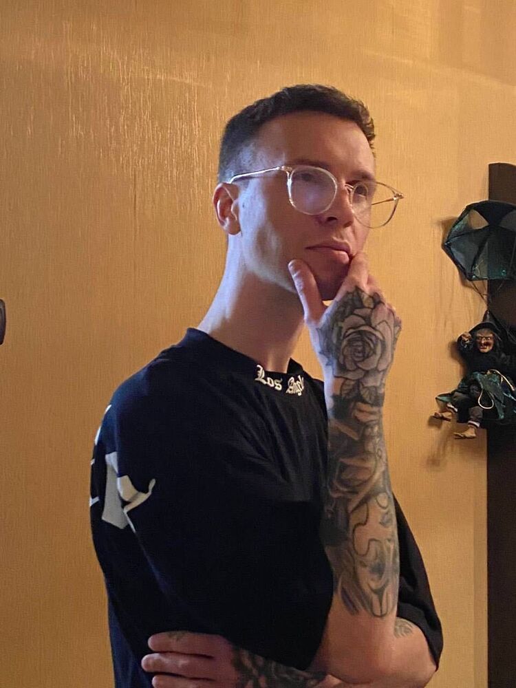 ���� 49220637 ����� Yan, 24 ����, ���� ���������� � ������