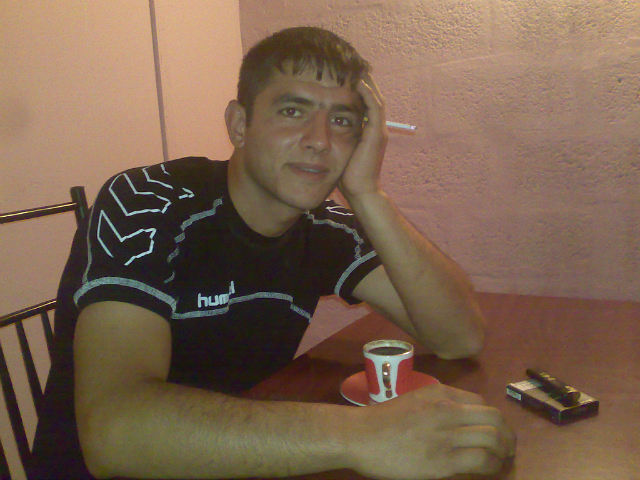 37067047  , 34 ,    