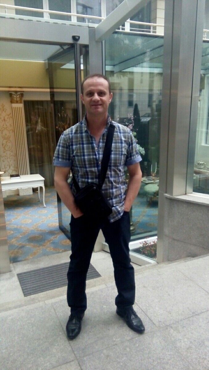  ,   Mladen, 53 ,   