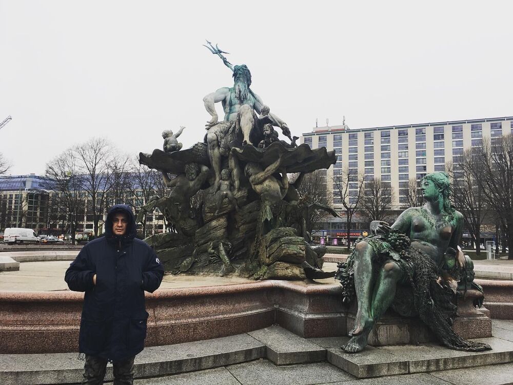  ,   Yevhenii, 32 ,   ,   , c , 