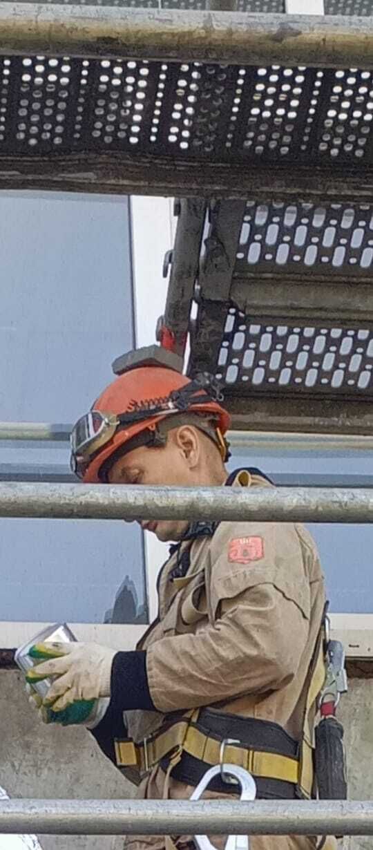  54253207  Roman, 42 ,    