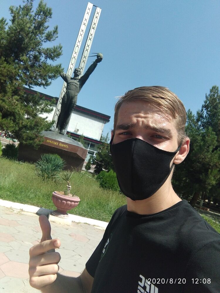 21045837  , 24 ,    