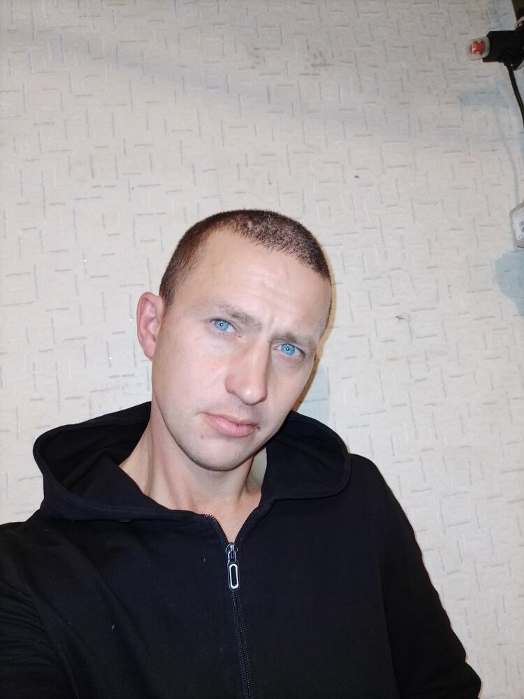  30854457  , 39 ,    