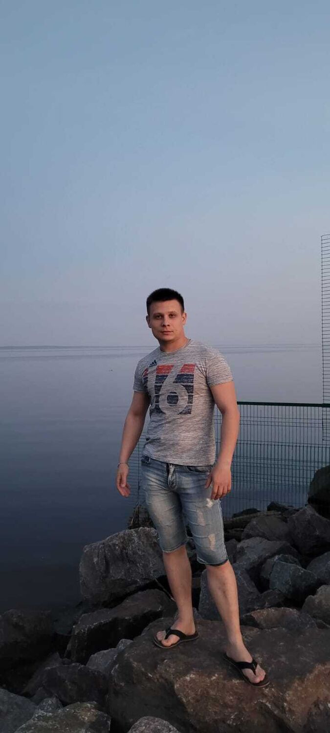  27565807  , 28 ,    