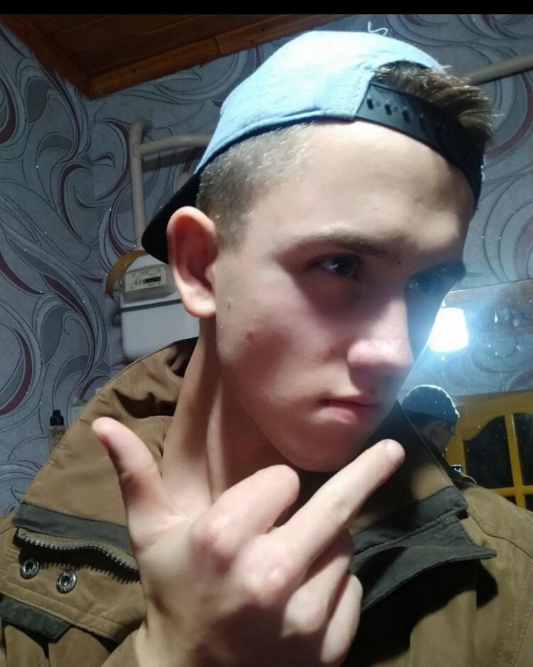  48087697  , 20 ,    