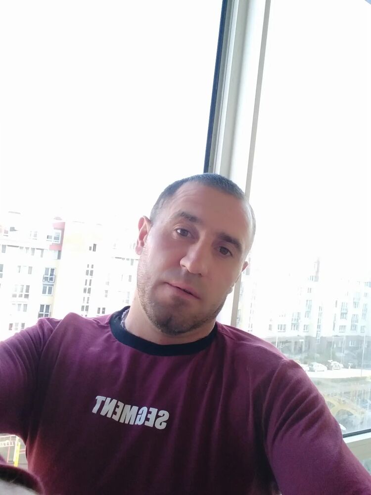  30824677  , 39 ,     