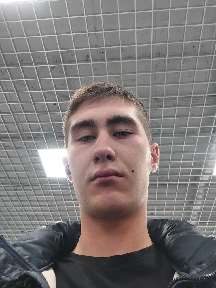  53591257  Ilya, 23 ,    