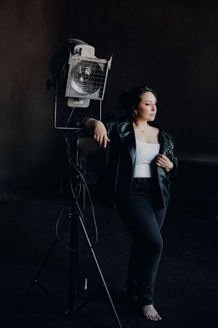  54168937  Irina, 37 ,    