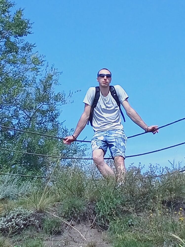  ,   Sergey, 32 ,   ,   , c , 