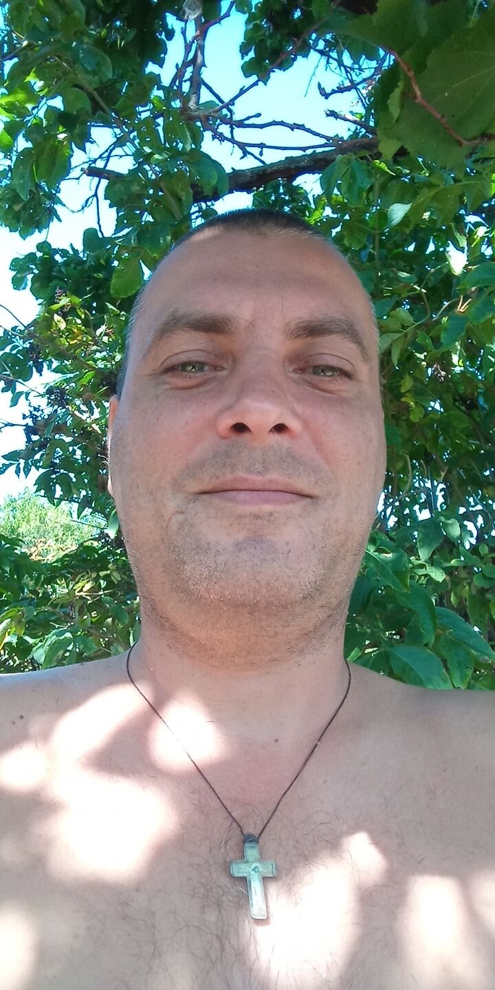  42824927  , 40 ,    