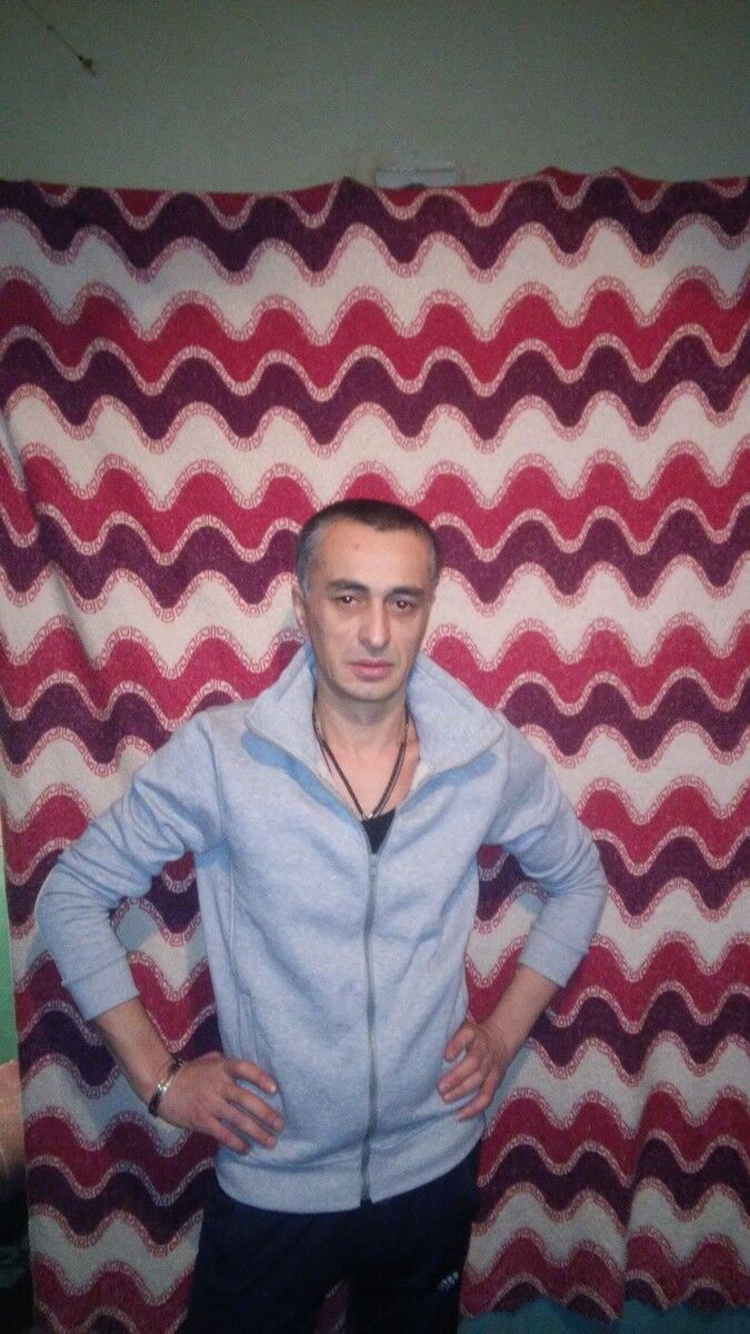  12301987  David, 46 ,    