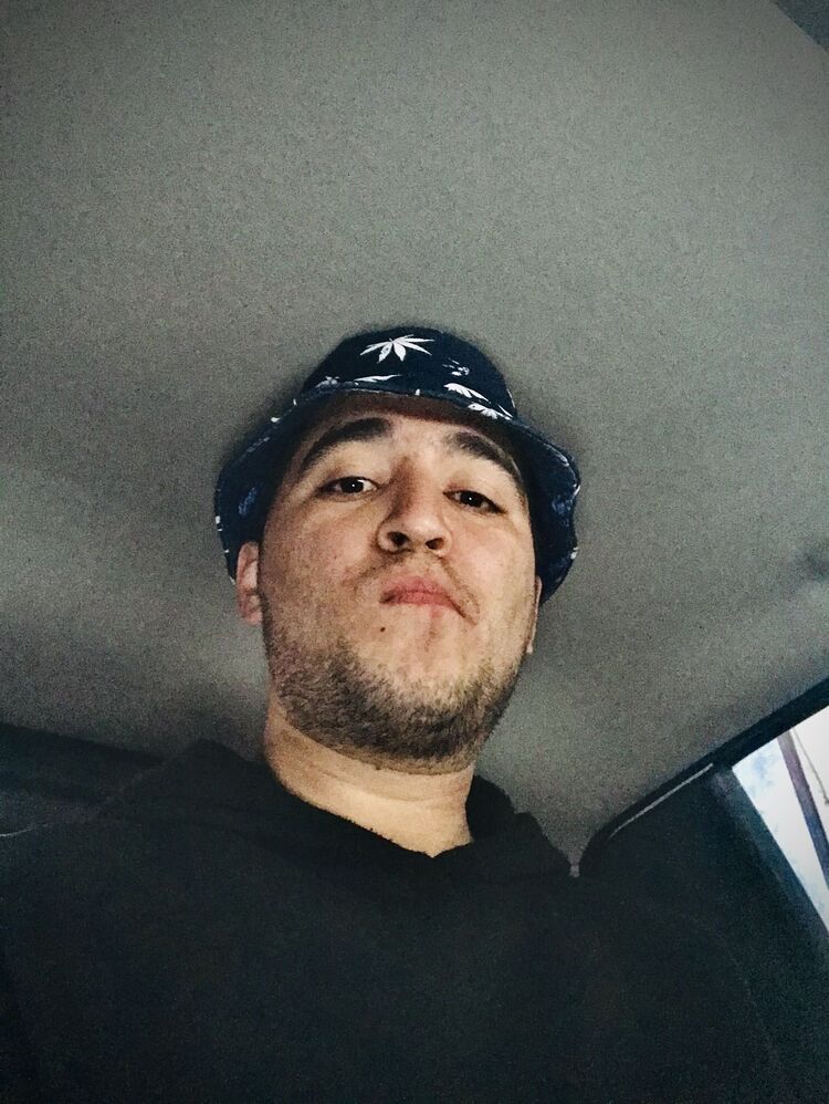  42509217  , 28 ,    