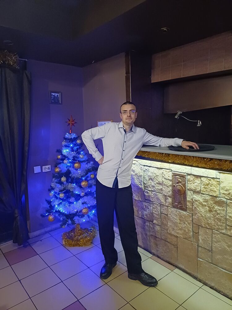  48647487  , 36 ,    