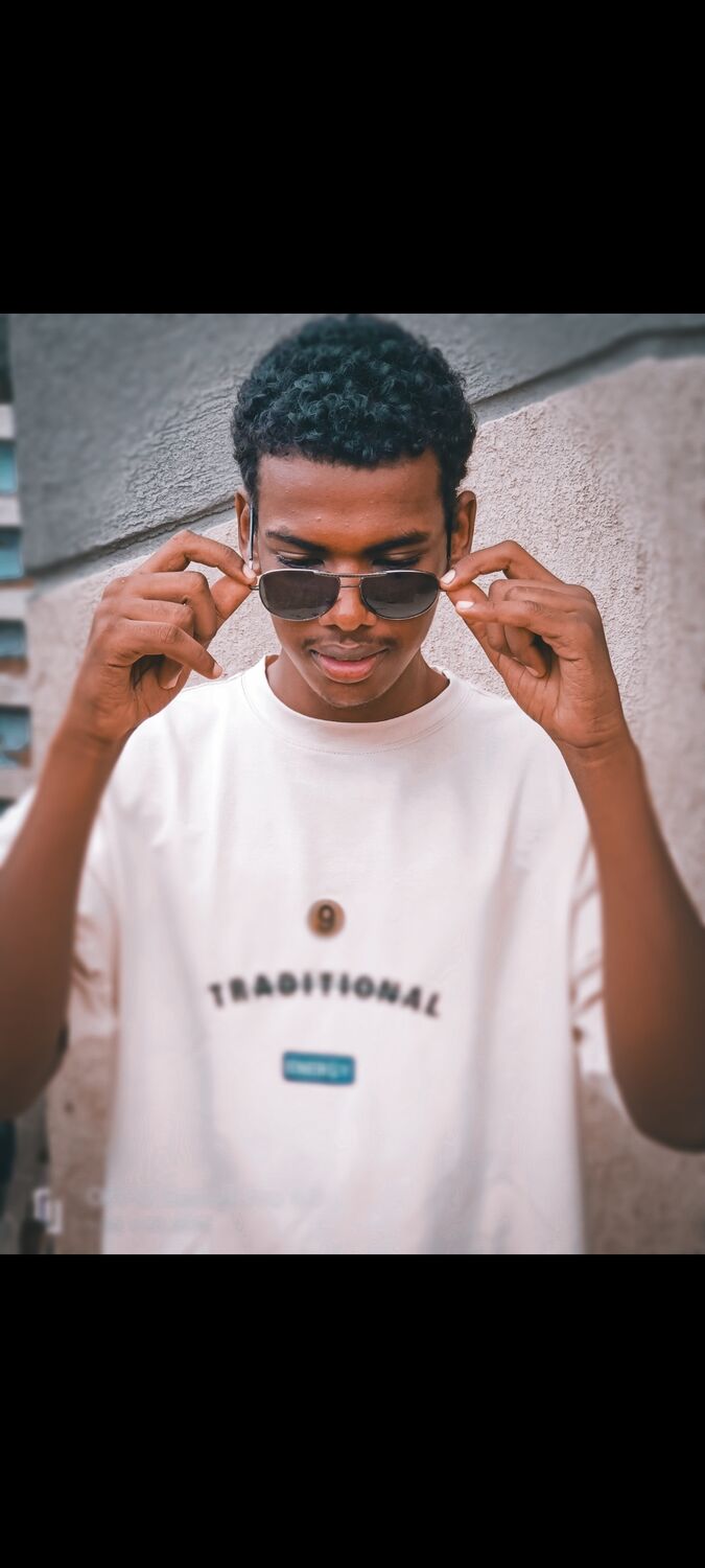  ,   Mr, 19 ,   ,   