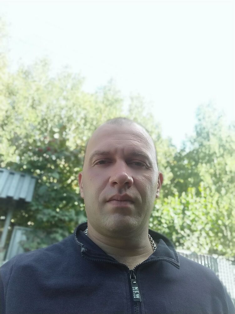  46647927  , 39 ,    