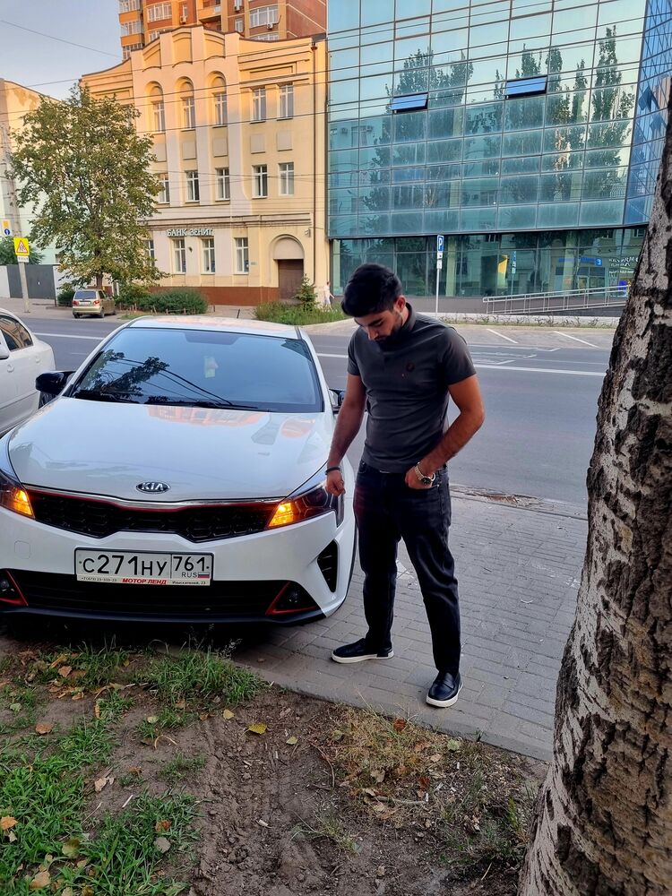  53414227  Elnur, 25 ,    