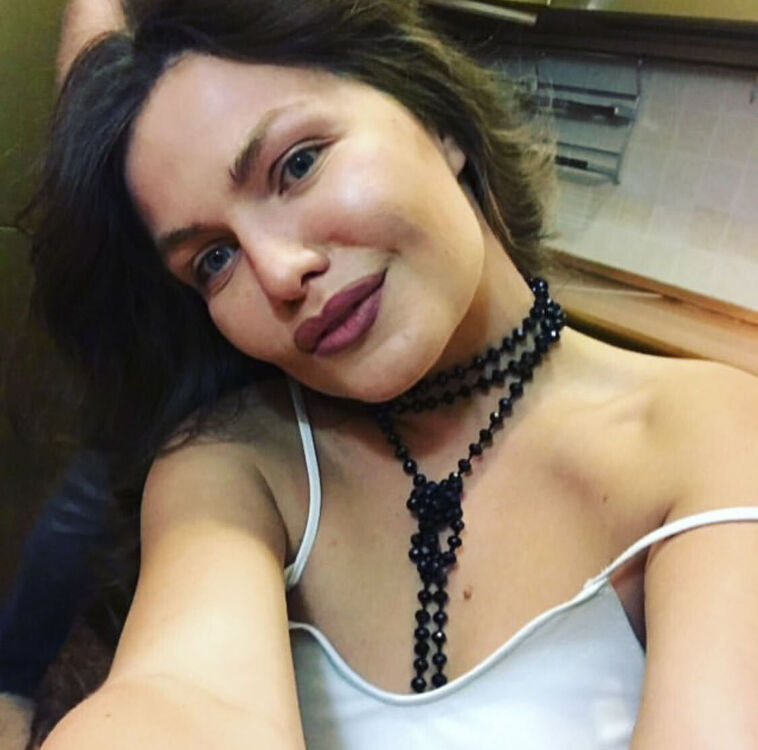 ���� 54898977 ������� �������, 32 ����, ���� ���������� � ������