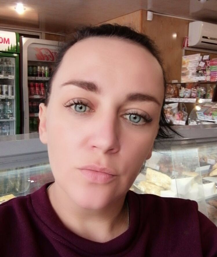  18062147  Natali, 43 ,    