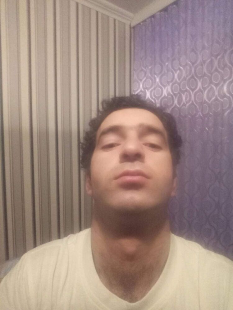  ,   Araz, 32 ,   ,   , c , 