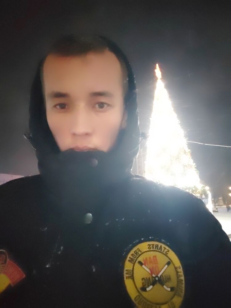  49063857  , 27 ,    