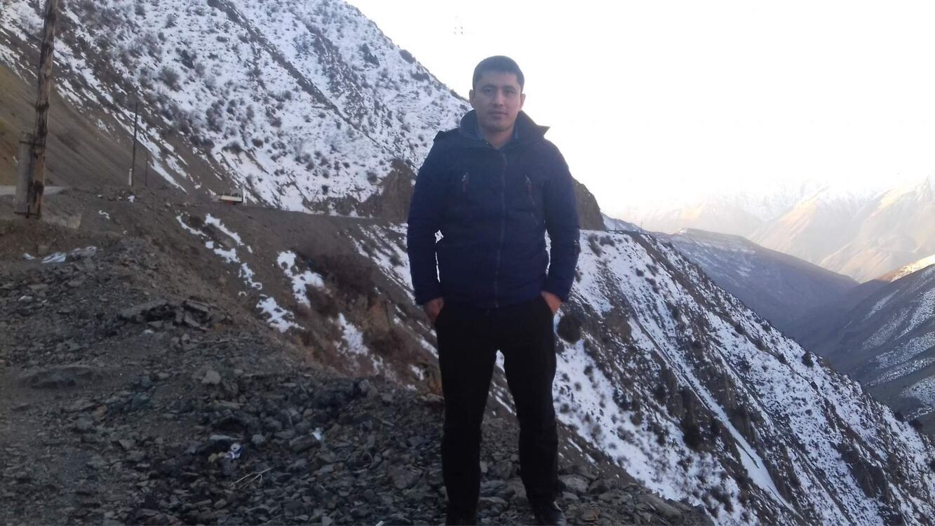  49646617  Tokhirzhon, 38 ,    