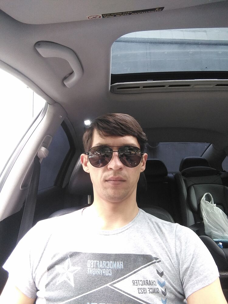  ,   Valentin, 40 ,   c 