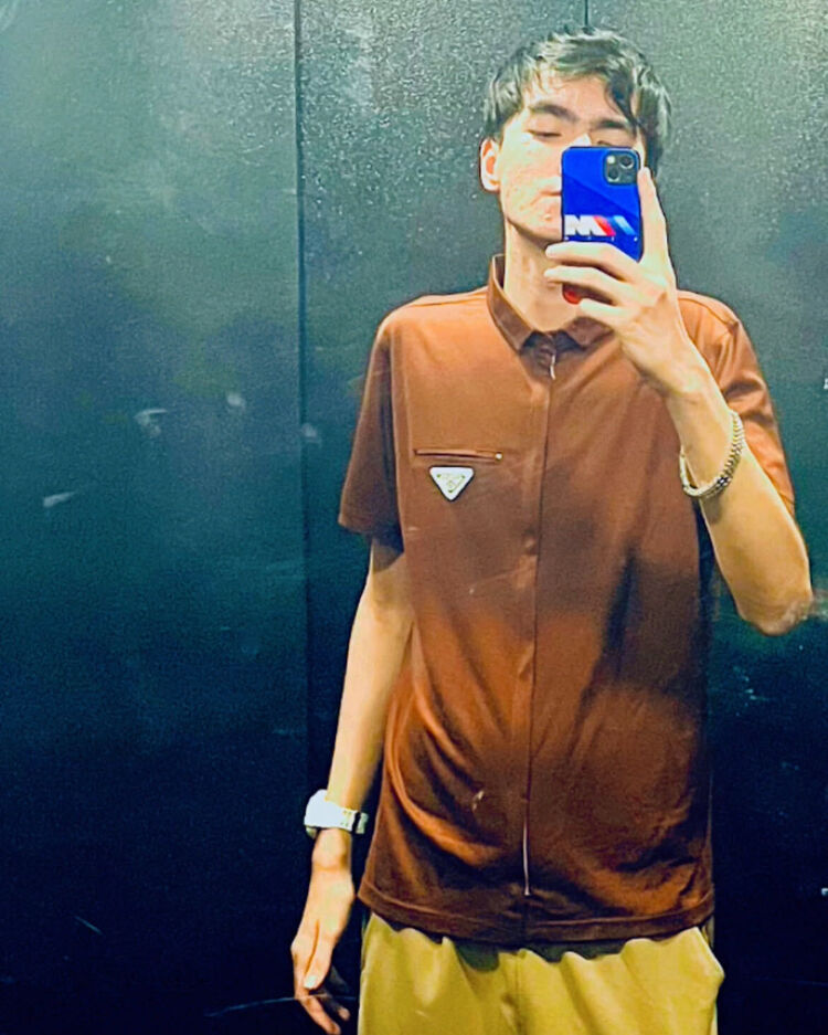  ,   Ravshan, 19 ,   ,   