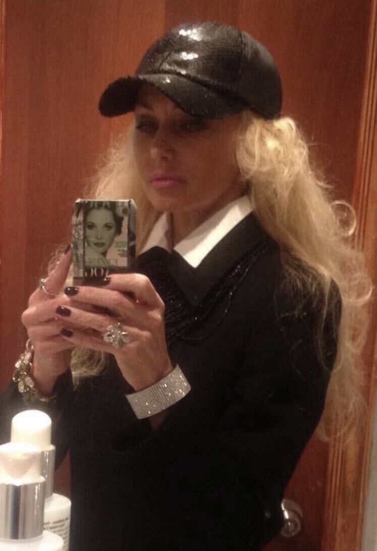  42223617  Gulnara, 48 ,    
