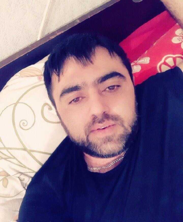  30786857  , 37 ,    