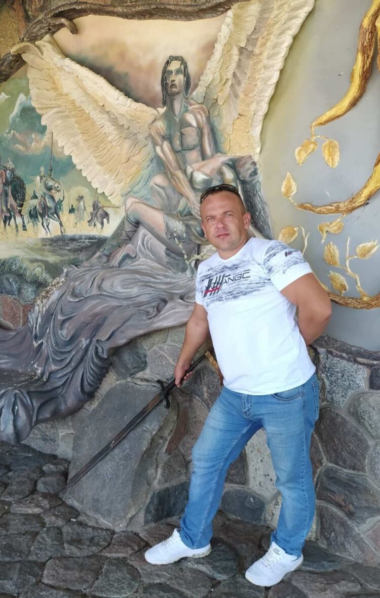  ,   , 42 ,     , c 