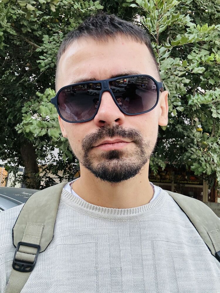  47107327  , 27 ,    -