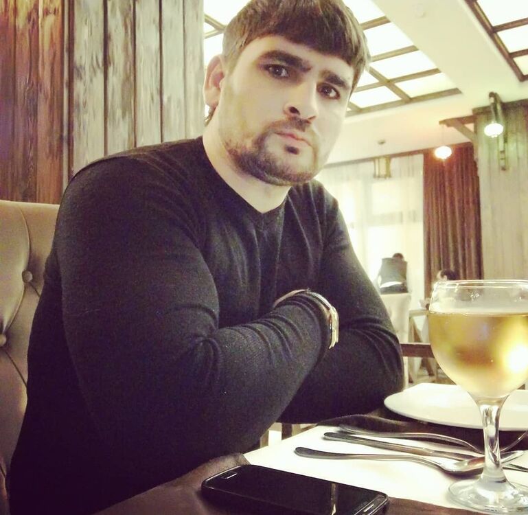  37261837  Ramin, 38 ,    --