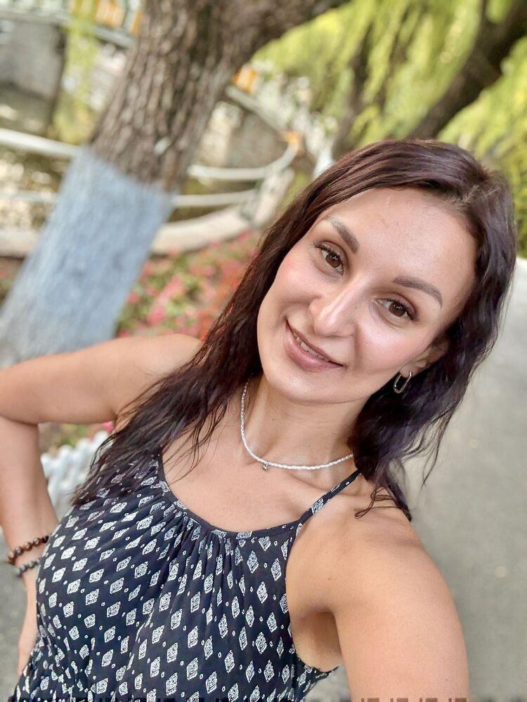  54177607  , 37 ,    -