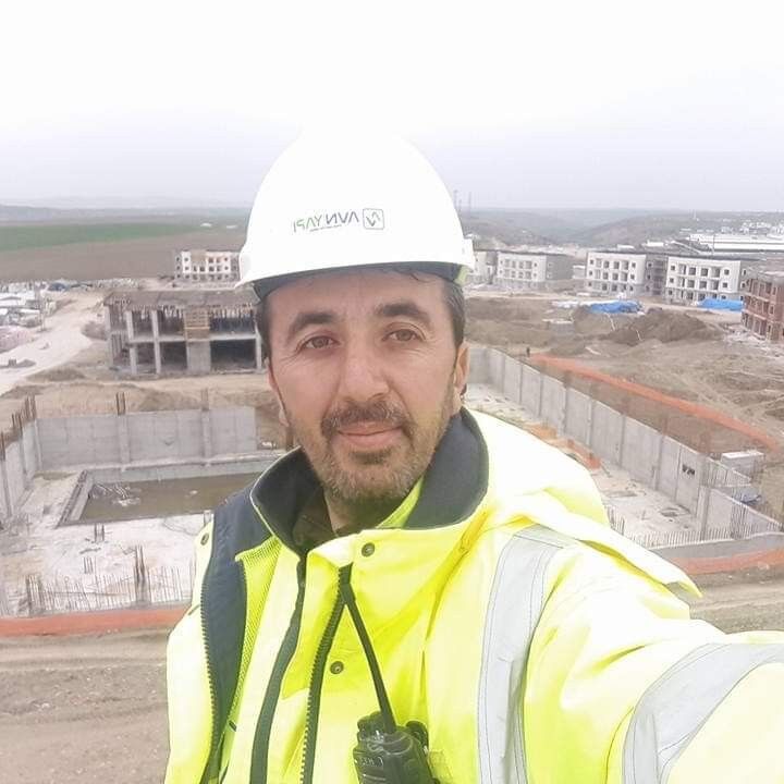  16666067  Mutlu, 47 ,    