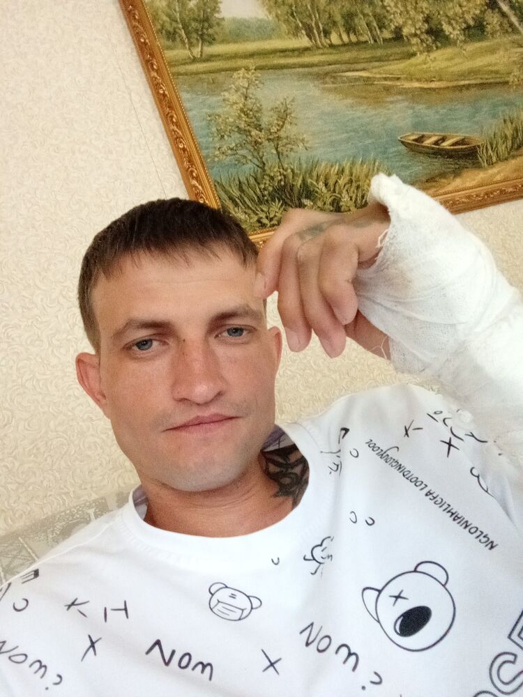  44585497  , 34 ,    