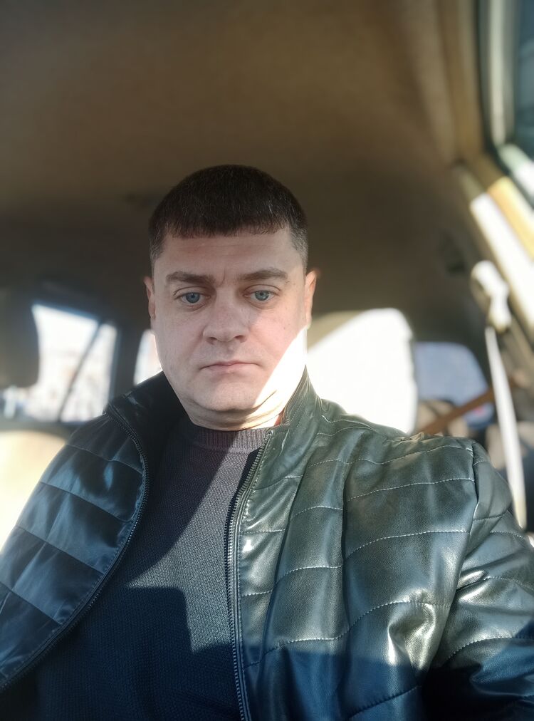  ,   Vitaly, 39 ,   ,   , c , 