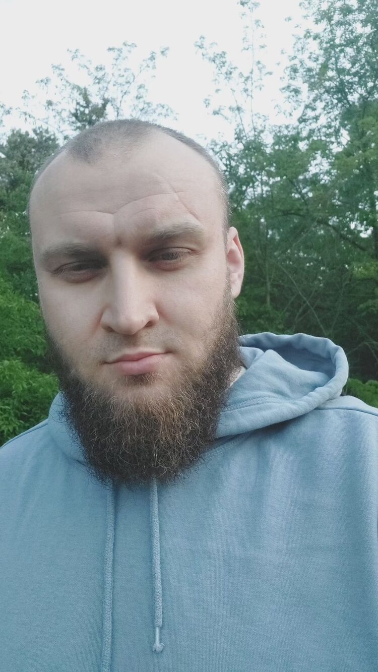  Bielany Wroclawskie,   Nikolas, 31 ,   ,   