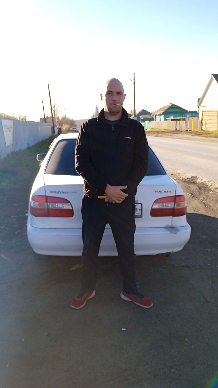  29977567  , 37 ,    