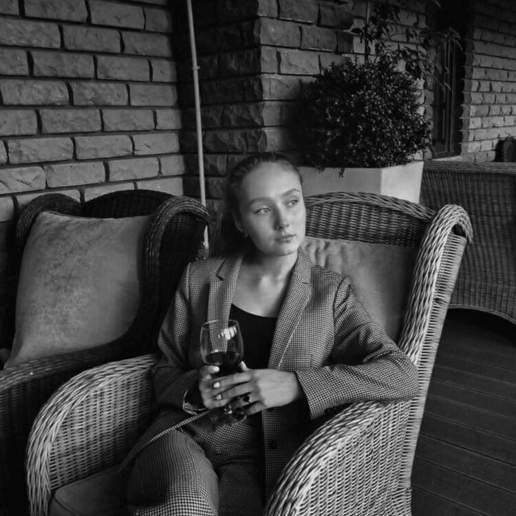 ���� 51523267 ������� ����, 32 ����, ���� ���������� � ������