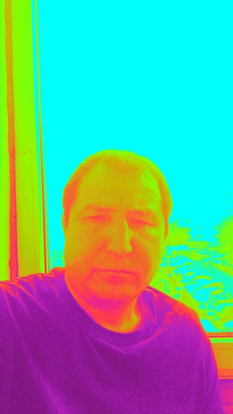  35386647  Utkir, 46 ,    